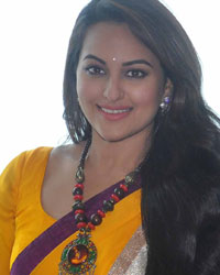 Sonakshi Sinha at Sonakshi on the Sets of CID