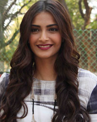 Sonam Kapoor at Sonam Kapoor Promotes Neerja at IIT Bombay