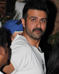 Harman Baweja at Special Screening of Dishkiyaoon