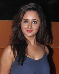 Rashmi Desai at Special Screening of Kis Kisko Pyaar Karoon