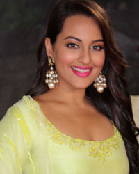 Sonakshi Sinha at Star Plus Diwali TV Show