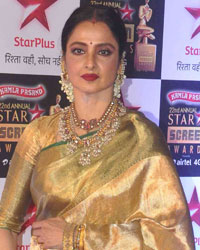 Rekha at Star Screen Awards 2015