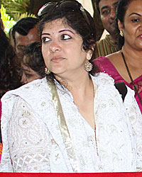 Raj Thackeray and his wife Sharmila Thackeray during the inauguration of The Aura Grande Hotel