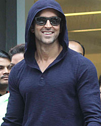 Hrithik Roshan discharged from hospital post brain surgery