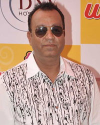 Vijay Dalwani at Kay Kay Menon inaugurates the newly 'WOK 123'