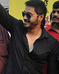 Shreyas Talpade and Charan Singh Sapra during the Harley Davidson bike rally at Mulund Festival