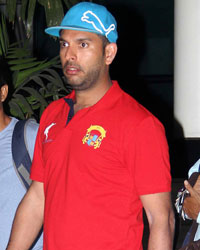 Yuvraj Singh at Stars Spotted 2014