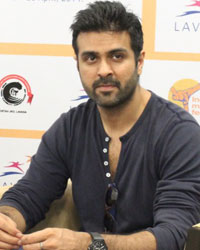 Harman Baweja and Nathan Andrews , President  Lavasa Corporation Limited at the launch of Cheetah JKD LAVASA - Advance Module Academy