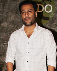 Abhishek Kapoor snapped in Bandra