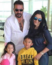 Sanjay Dutt and Manyata Dutt with kids Sanjay Dutt and Manyata Dutt with kids