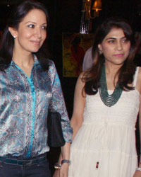 Strokes of Strength painting Exhibition by Rouble Strokes of Strength painting Exhibition by Rouble