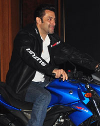 Salman Khan at Suzuki Lets and Gixxer Launch