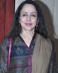 Hema Malini at Tanisha Play Premiere