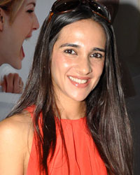 Tara Sharma at Tara Inaugurates Child Baby and Maternity Expo