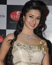 Divyanka Tripathi at Telly Calendar 2014 Launch