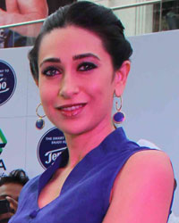 Karisma Kapoor unveils SCA' Tempo Smart Foodie campaign with Dabbawallas in Mumbai Karisma Kapoor unveils SCA' Tempo Smart Foodie campaign with Dabbawallas in Mumbai
