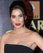 Sophie Choudhary at The 8th Edition of Renault Star Guild Awards