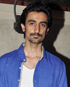 Kunal Kapoor at The Candlelight Company Launch