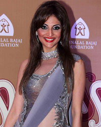 Tanaz Doshi Tanaz Doshi