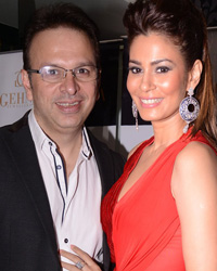 Roshan and Shaheen Abbas