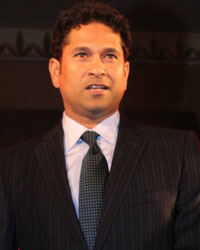 Sachin Tendulkar at Toshiba 2013 Series Laptops Launch