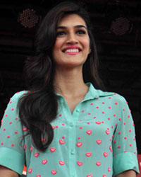 Kriti Sanon at Umang Festival 2015