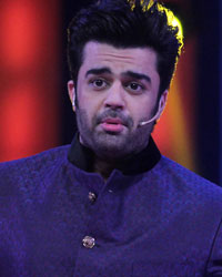 Manish Paul at Umang Mumbai Police Show 2016