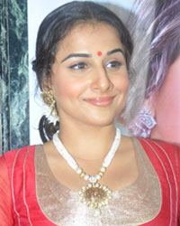 Vidya Balan at Vidya Inaugurates Jewellery Store