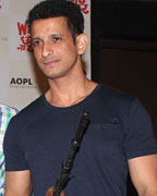 War Chod Na Yaar First Look Launch