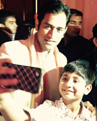 Mahendra Singh Dhoni at Wedding of Suresh Raina