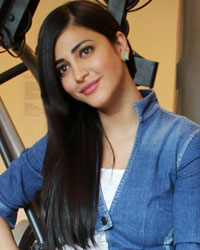 Shruti Haasan at Welcome Back Promotion in New Delhi