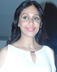 Aashutosh Gowariker with wife Sunita