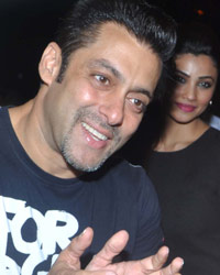 Salman Khan at Worli Festival 2014