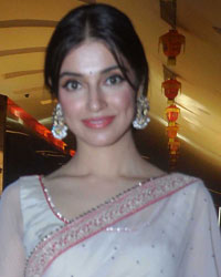 Divya Khosla Kumar Divya Khosla Kumar