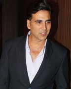 Akshay Kumar at Yamla Pagla Deewana 2 Music Launch