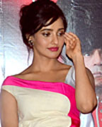 'Yamla Pagla Deewana 2' team visits Kolkata