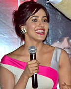 Neha Sharma at Yamla Pagla Deewana 2 Promotion