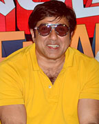 Dharmendra, Sunny Deol and Bobby Deol