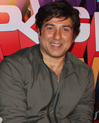 Dharmendra, Sunny Deol and Bobby Deol