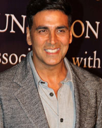 Akshay Kumar at Yash Chopra Memorial Awards