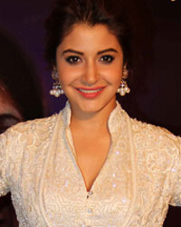 Anushka Sharma at Yash Chopra Memorial Awards