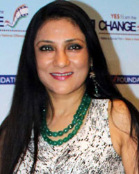 Aarti Surendranath with husband Kailash Surendranath