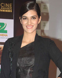 Kriti Sanon at ZEE Cine Awards 2016 Press Conference