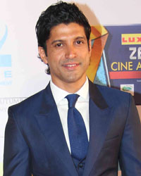 Farhan Akhtar at Zee Cine Awards 2014