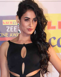 Sonal Chauhan at Zee Cine Awards 2014