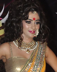 Bharat and Dorris Students Fashion Show