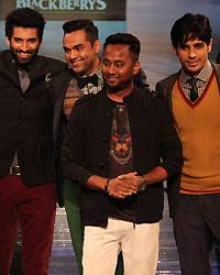 Sidharth Malhotra, Abhay Deol and Aditya Roy Kapoor at Blackberry Sharp Nights