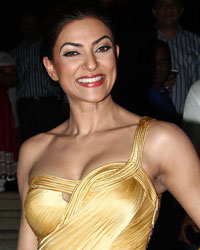 Sushmita Sen at Charity Fashion Show of Smile Foundation