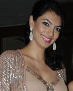Yukta Mookhey, Achala Sachdev  and Amy Billimoria