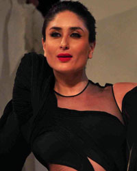 Kareena Kapoor at Gaurav Gupta Show at LFW 2015